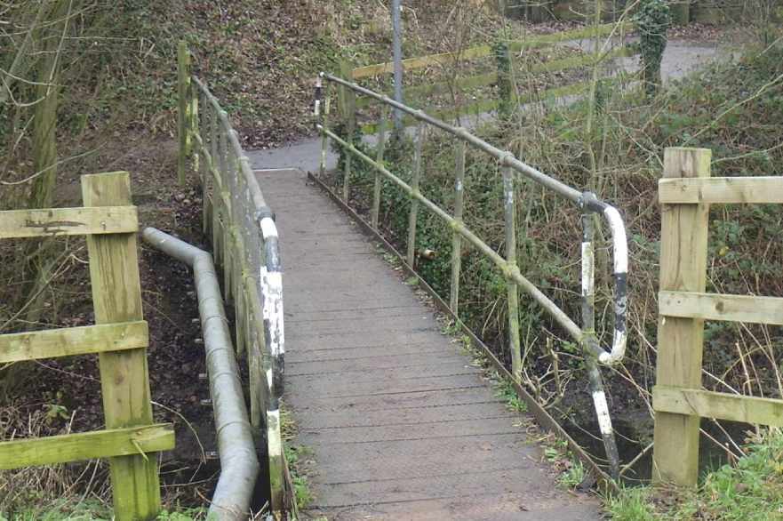 cuttle brook footbridge